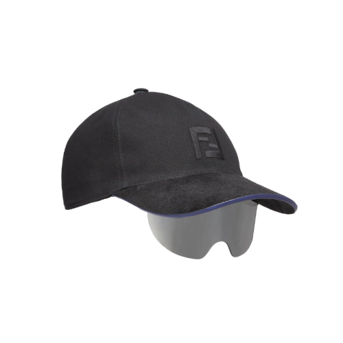 BONÉ COM VISEIRA FENDI FE 40022U 05C TU .